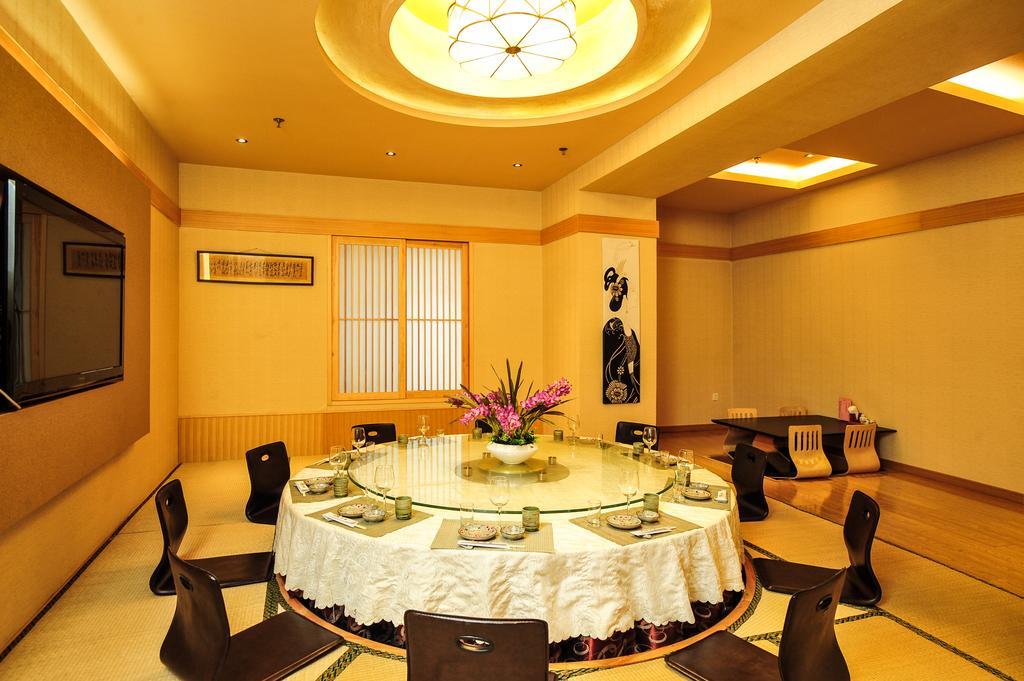 Dalian Friendship Hotel Dış mekan fotoğraf